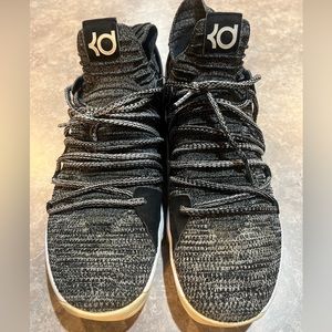 NIKE KD 10 SHOES MENS SIZE 11